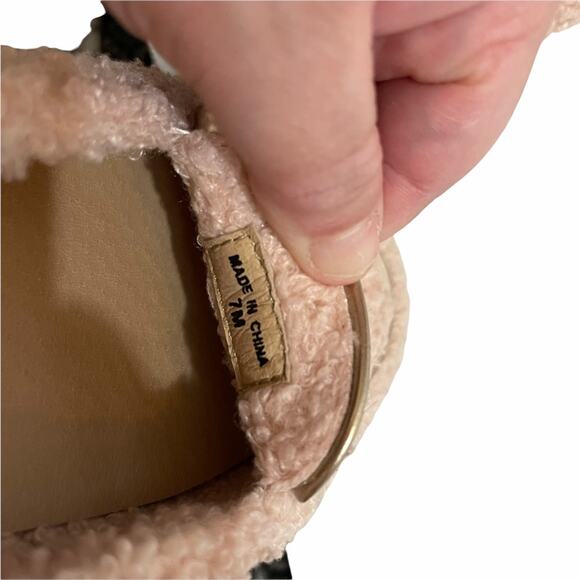 Jack Rogers Blush Pink Millie Sherpa Moccasins SAMPLE - Picture 6 of 6